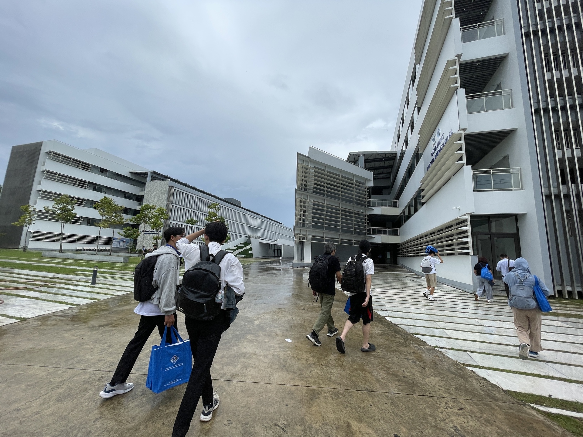 13_Can Tho University 校園參訪(點擊全頁檢視)圖片