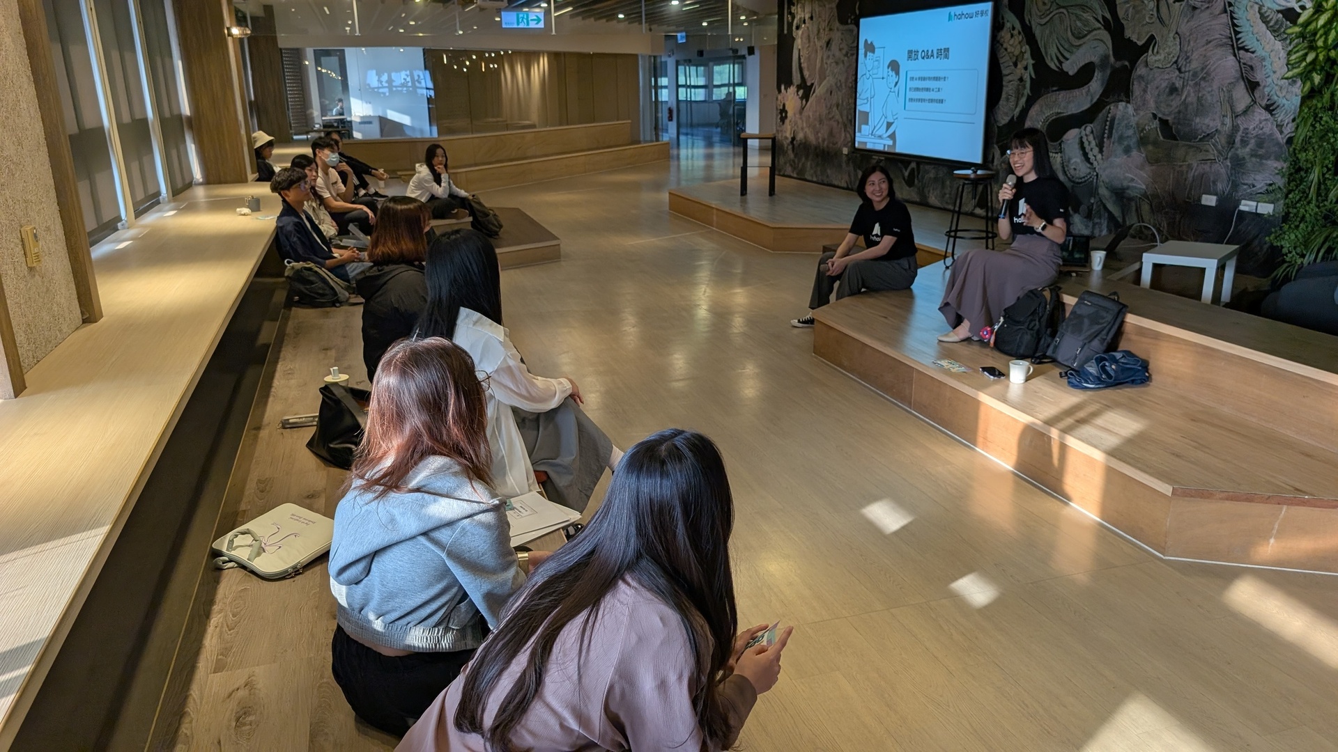 線上教育平台 Hahow 分享生成式 AI 對學習行為與人才培育模式的最新觀察(點擊全頁檢視)圖片