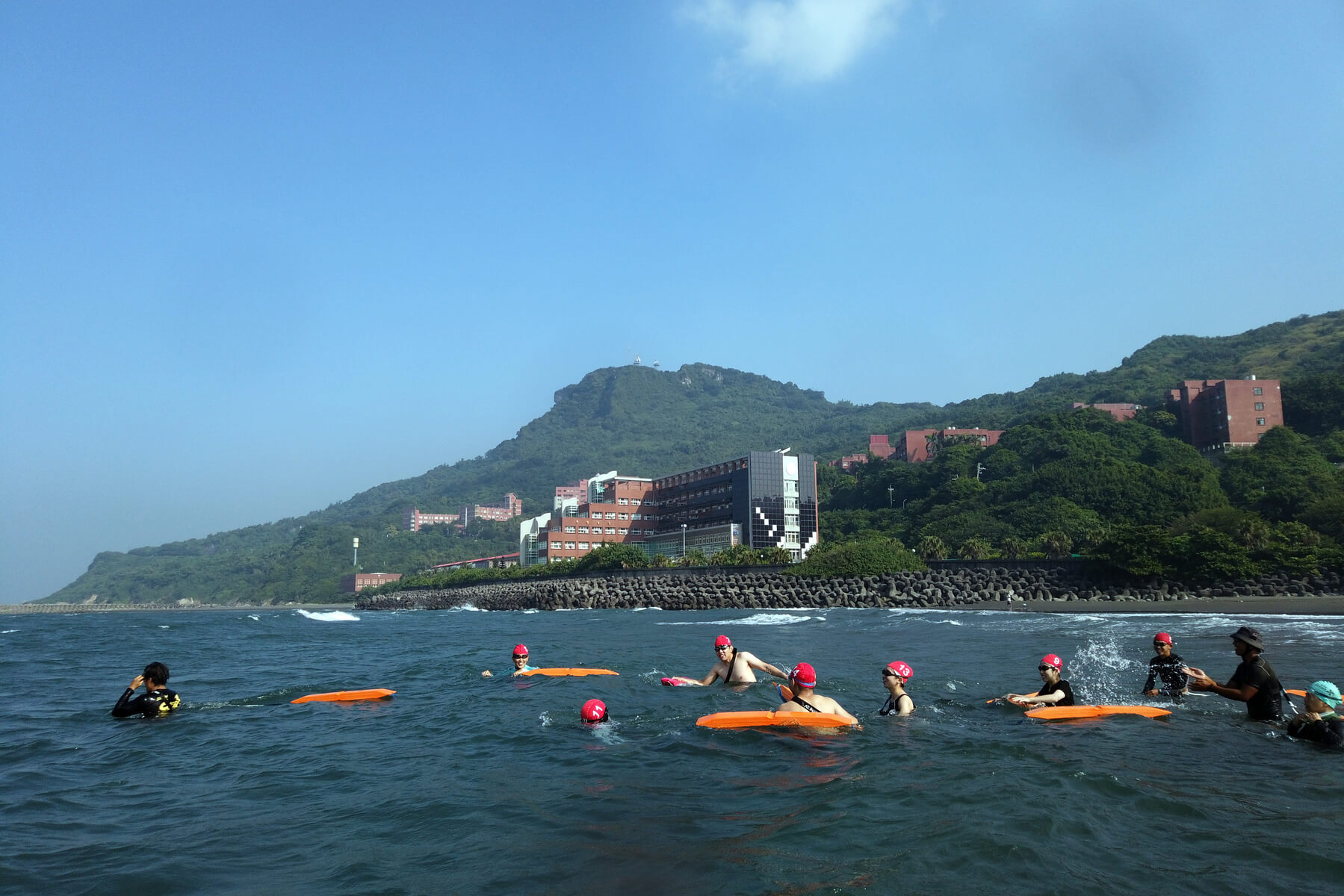 海域活動安全立基　第二期水中救生課程結訓(點擊全頁檢視)圖片