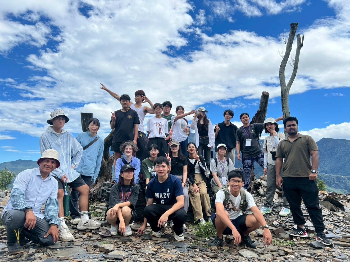 台日師生前進霧台部落 從生態到地方展跨國地方交流(點擊全頁檢視)圖片