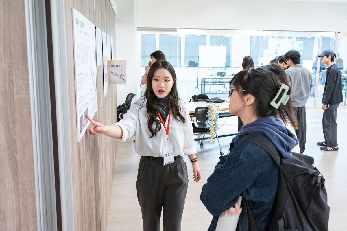 學生介紹專題(點擊全頁檢視)圖片