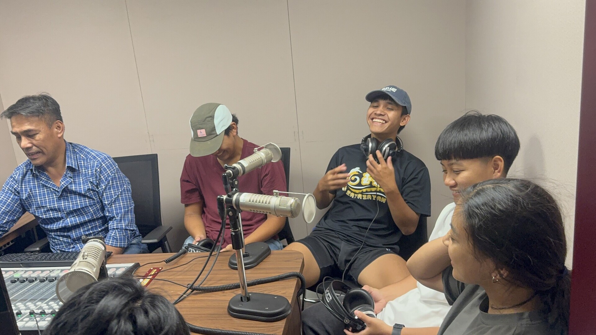 跨域學習新體驗 原專班學生走進廣播電台(點擊全頁檢視)圖片