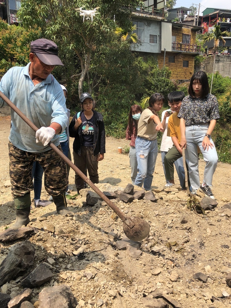 [中山新聞] 教你當獵人！　中山大學師生探索原民生活科技(點擊全頁檢視)圖片