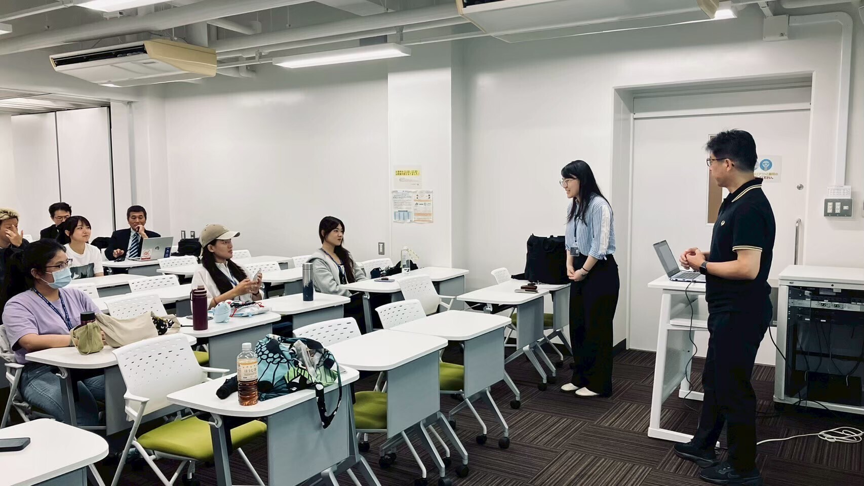 與愛媛大學社會共創學部進行國際交流(點擊全頁檢視)圖片