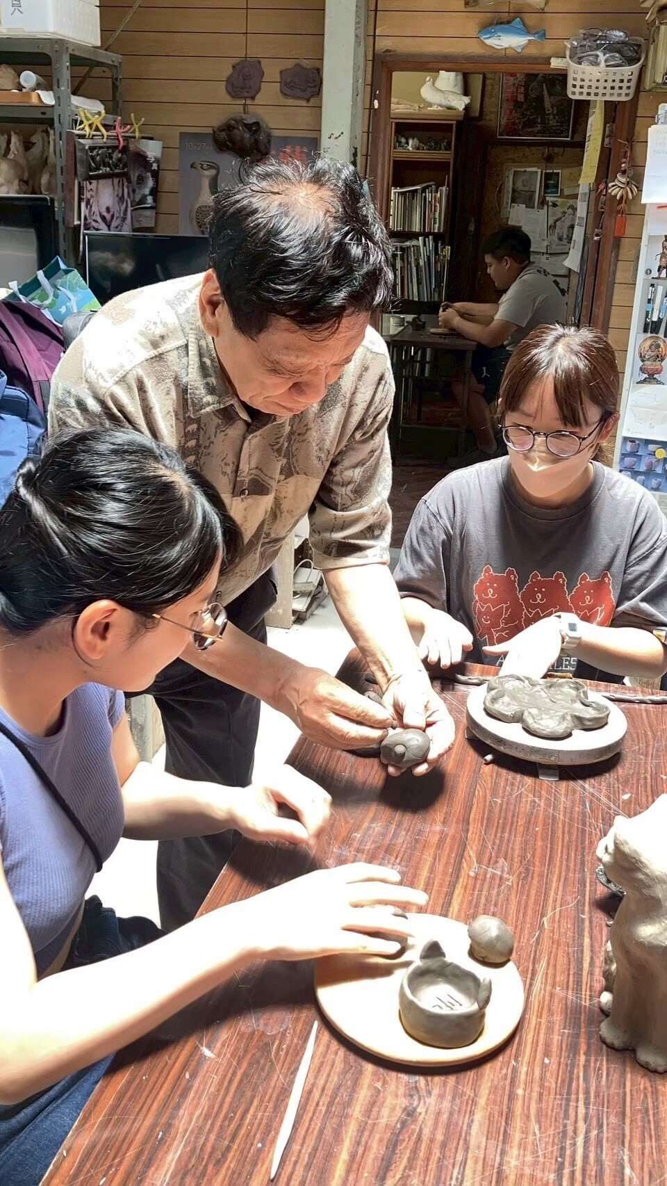 木村玉舟老師教導備前燒體驗(點擊全頁檢視)圖片