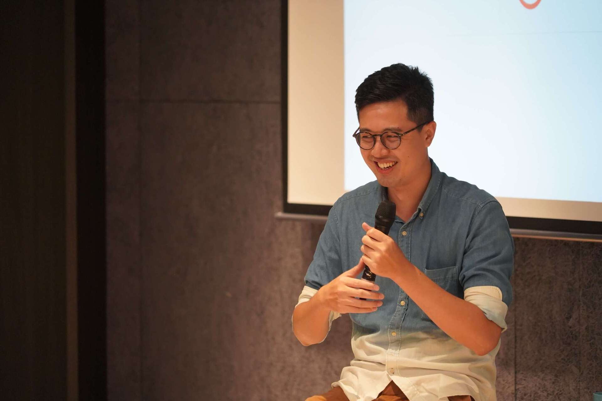 創業講堂 Ｘ 世代街區執行長秘書 徐偉庭 ｜ 台北大稻埕世代街區中的街區新模式(點擊全頁檢視)圖片