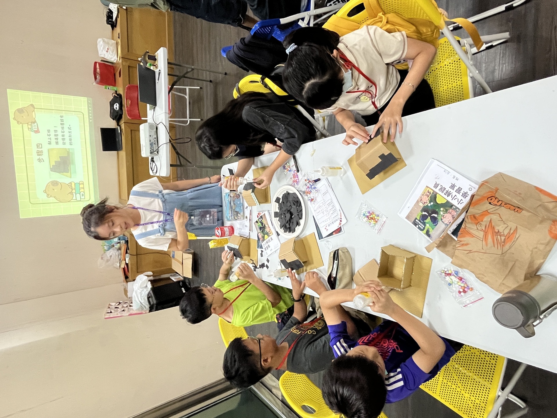 博物館典藏探究 培育「小小解說員」點亮文物新生命(點擊全頁檢視)圖片