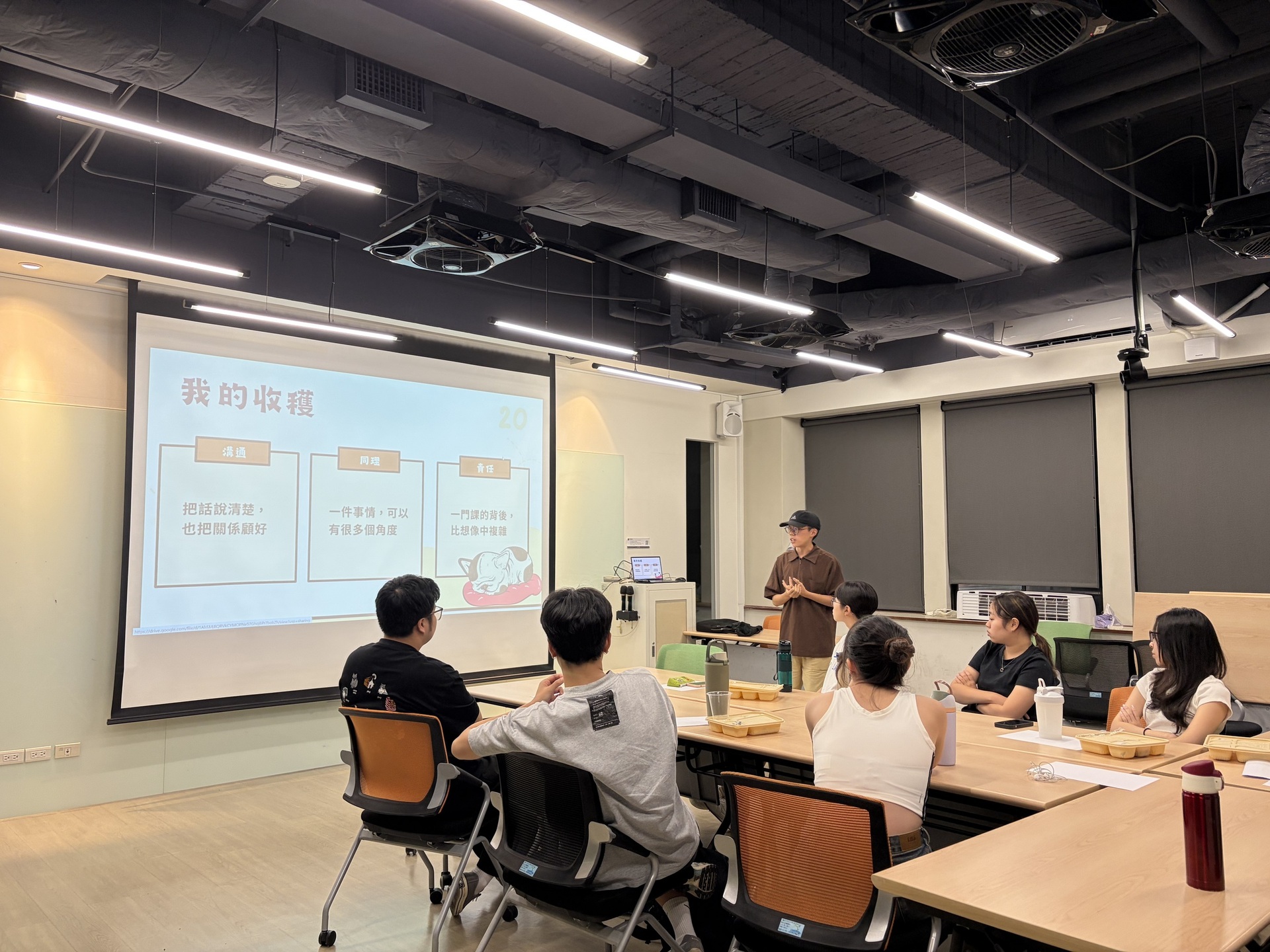 助教經驗分享(點擊全頁檢視)圖片