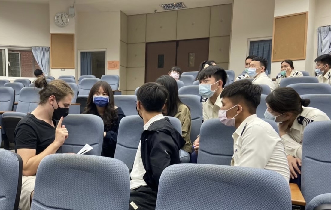 音樂結合繪本　中山攜空官跨校EMI展演(點擊全頁檢視)圖片