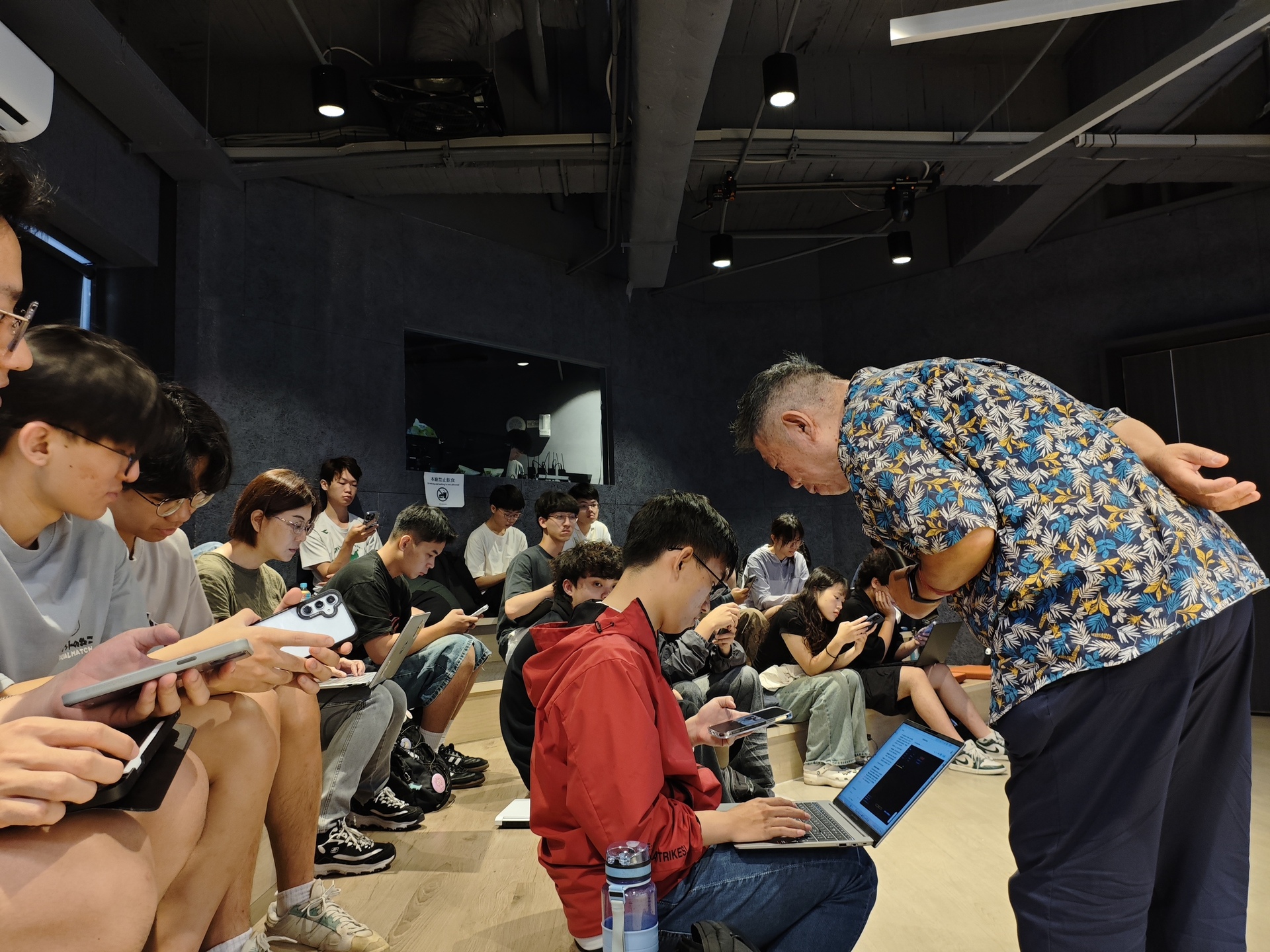 迎向AI浪潮 專題講座解鎖數位應用趨勢(點擊全頁檢視)圖片