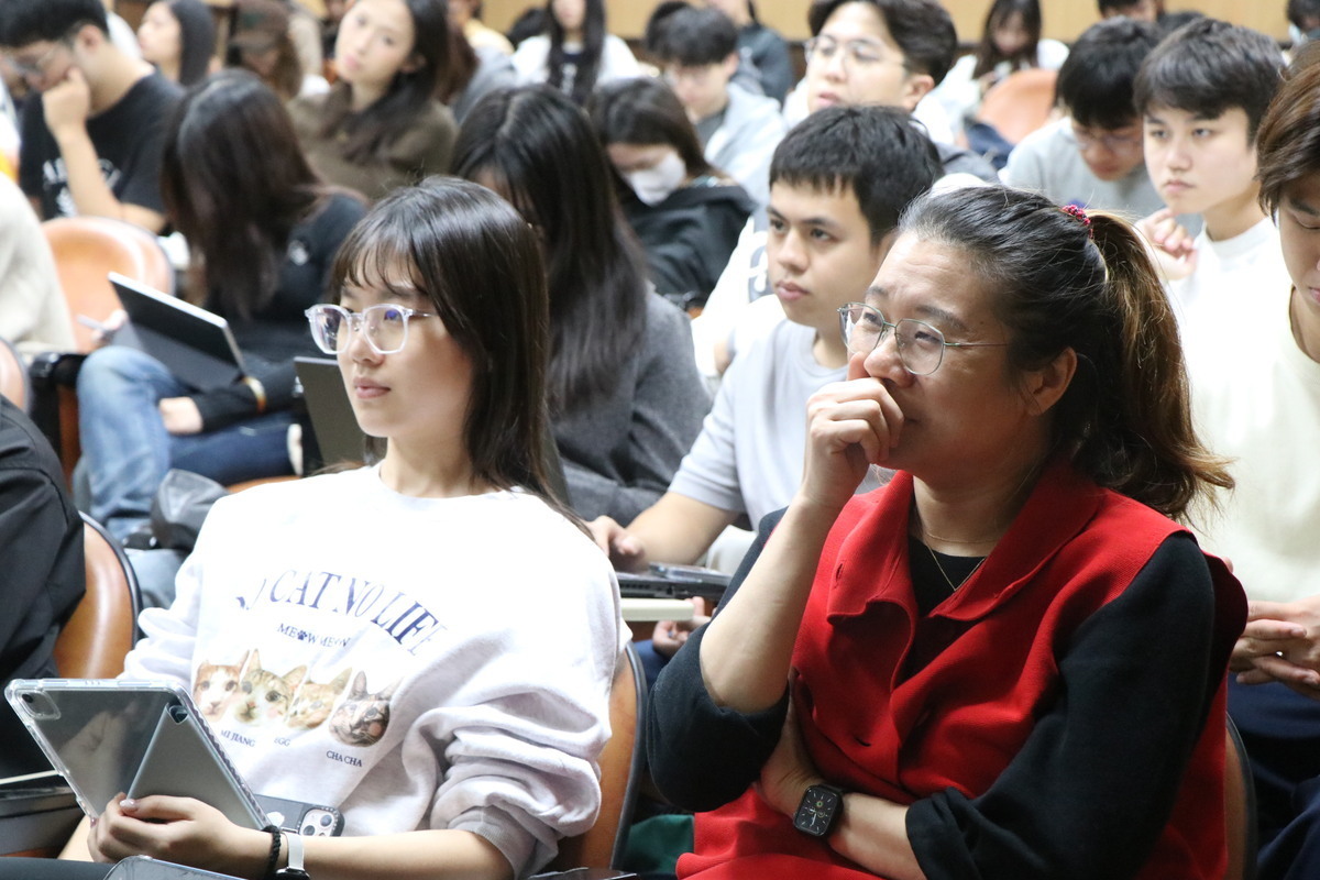 生活視角看兩岸局勢 陸委會副主委沈有忠談媒體識讀與風險意識(點擊全頁檢視)圖片